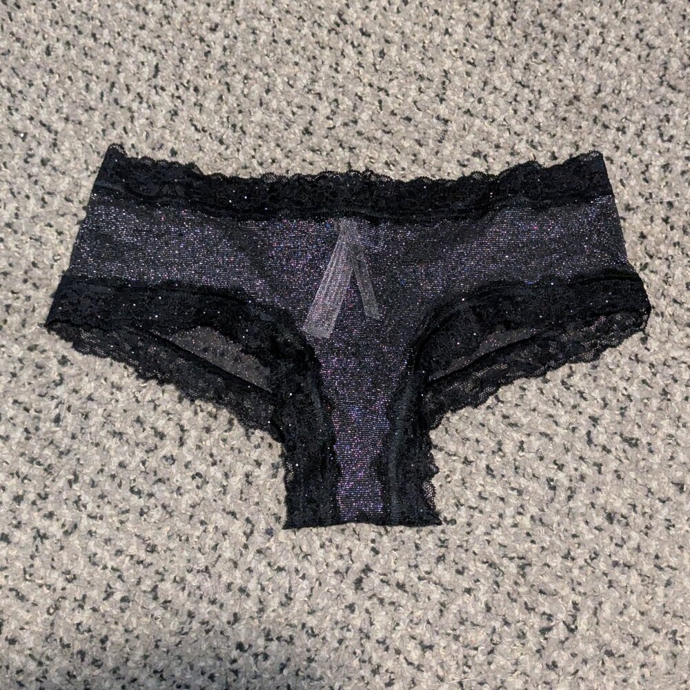 VICTORIA'S SECRET NWT BLACK SPARKLE CHEEKY PANTIES